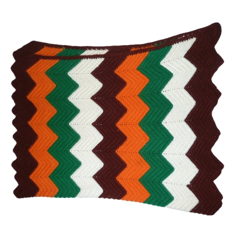 VTG Crochet Chevron Ripple Afghan Throw Blanket Earth Tones 36 x 52 - 70's